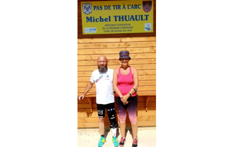 Catherine et Michel Vuillerminaz, deux champions de passage à la 1ére compagnie d'arc de Vesoul